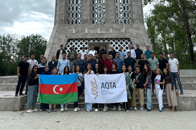 Dövlət Qulluqçularının Peşə Bayramı Günü münasibətilə AQTA əməkdaşları Şuşa şəhərinə səfər edib