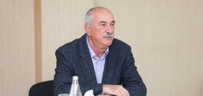 AQTA sədri Qusarda vətəndaşları qəbul edib