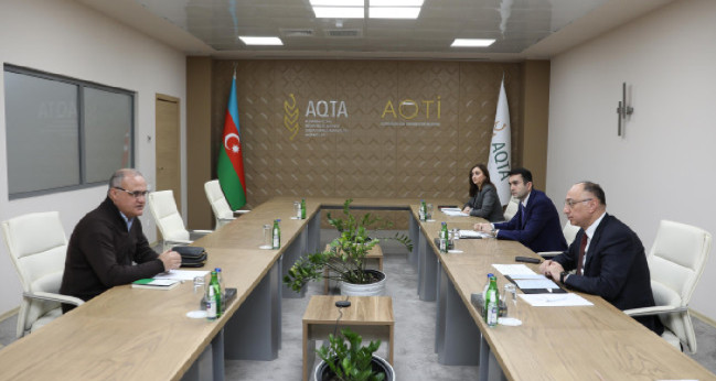 AQTA sədri çörək istehsalı, dəyirman və taxıl idxalı sahəsində fəaliyyət göstərən sahibkarları qəbul edib