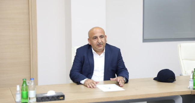 AQTA sədri çörək istehsalı, dəyirman və taxıl idxalı sahəsində fəaliyyət göstərən sahibkarları qəbul edib