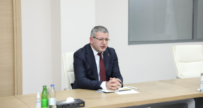 AQTA sədri pestisid, aqrokimyəvi maddə və gübrə istehsalı, saxlanması, satışı və idxalı sahəsində fəaliyyət göstərən sahibkarları qəbul edib